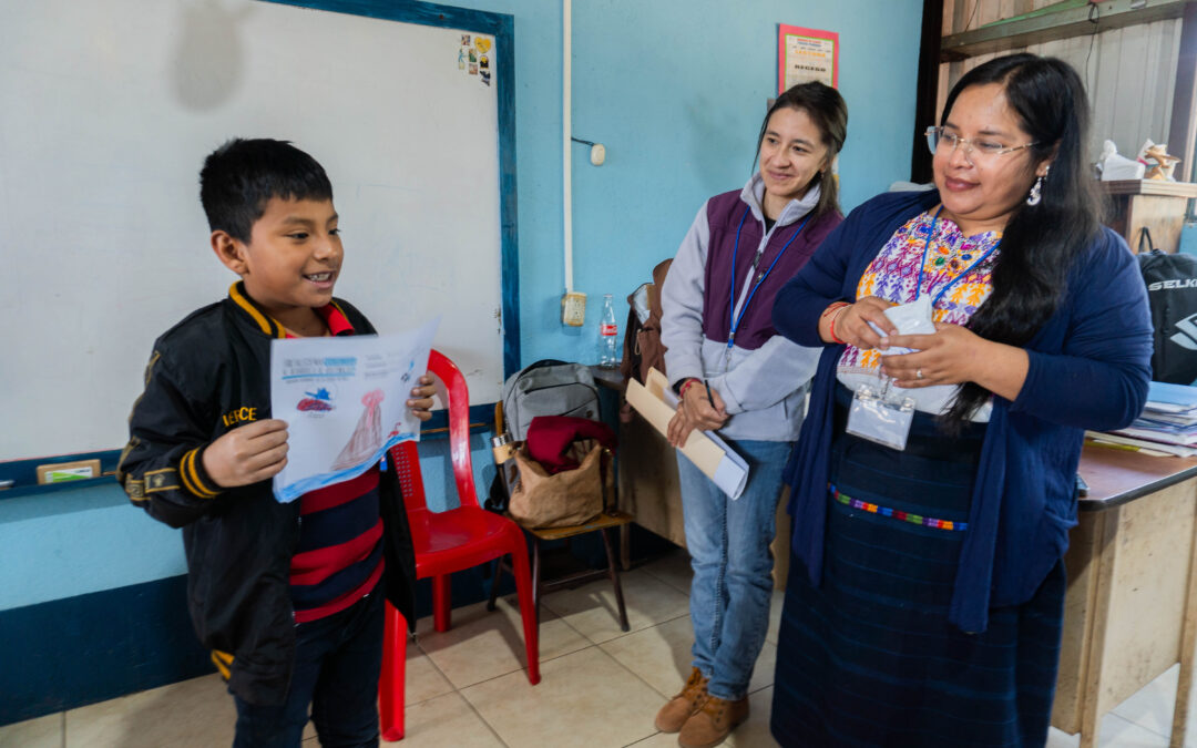 Clubes de lectura: sembrando imaginación, conciencia y comunidad